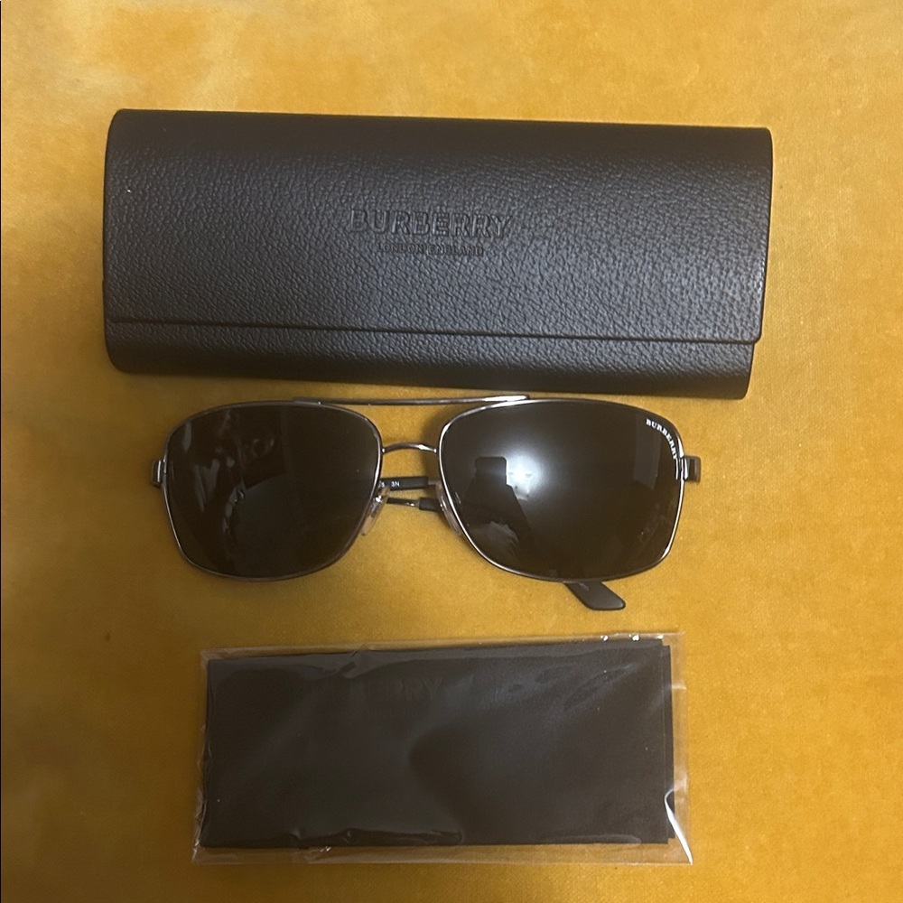 Burberry Black Sunglasses with Leather Case